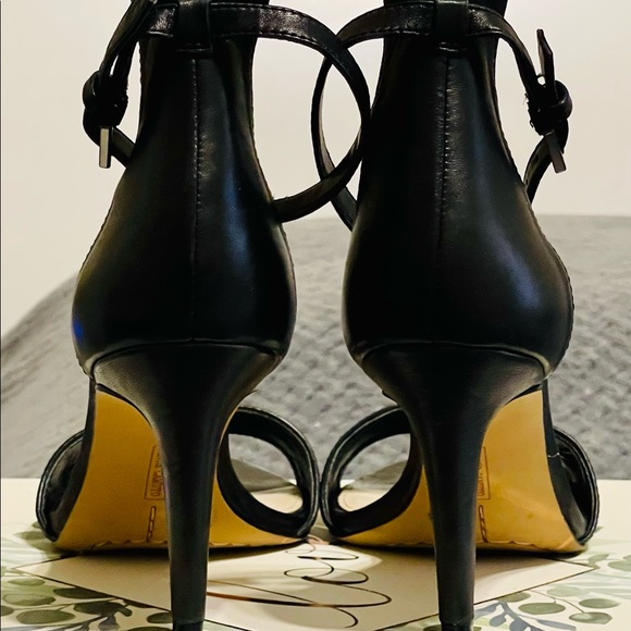 COPY - Vince Camuto Black Strap Heels-New - Picture 3 of 4